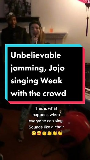 Unbelievable Jamming: Jojo Singing 'Weak' with the Crowd