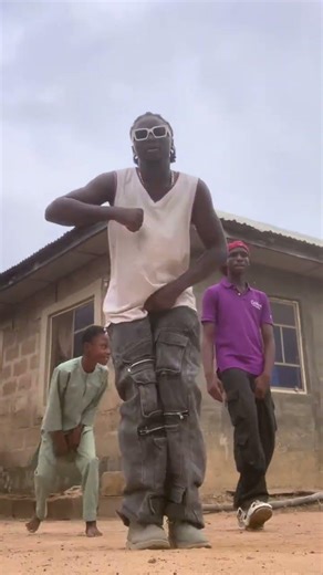 Trending C-WALK moves 🔥🔥 #goviral #dance #bensonfundz #cripwalk #hiphop #trending #fyp #cwalk