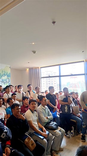 Employer’s interview successfully held for our Saudi Arabia opportunities! Open positions: Team Members, Service Crew, Dining Crew, Team Leader, and Supervisor. Thank you to everyone who joined — best of luck in the next steps! 100% Non-Fee Charging Company ✓ No Placement Fee | ✓ No Processing Fee | ✓ No Salary Deduction Apply now: https://www.staffhouse.com/job-opportunities/ #Staffhouse #OFW #SaudiArabia #TeamMember #ServiceCrew #DiningCrew #TeamLeader #Supervisor | Staffhouse International Re