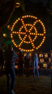 🎬 Experience the magic of Jack O’Lantern World! 🎃New 20ft pumpkin displays 🎃 1,000s of real hand-carved jack-o’-lanterns 🍺 Beer Garden 🎯 Fun Zone 🌟 Illuminated Pumpkin Patch & endless photo ops 🎟️ Get your tickets now — don’t miss out! 📍 Lake Zurich – Paulus Park 📅 Sept 26 – Nov 1, 2025 📍 Lemont - The Forge 📅 Oct 2– Nov 1, 2025 | Jack O'Lantern World