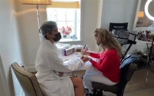 Cardi B催眠ASMR: 回顾Met Gala前期准备 病得很严重