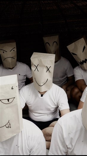 POV: Recreating this trend using our 2022 Wedding photos. Shoutout to our Groomsmen na G takluban mukha nila nung photoshoot 🤣🤣 | John Cyrus