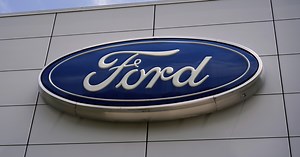Ford recalls nearly 274,000 Navigator and Expedition SUVs due to risk of loss of brake function