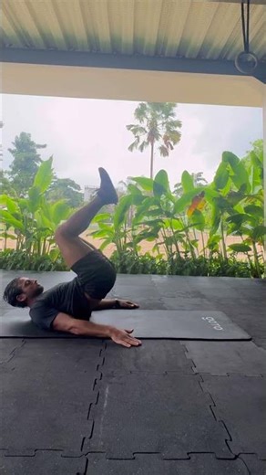 Flick-Up Exercise Breakdown (Step-by-Step)