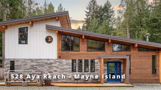 528 Aya Reach, Mayne Island