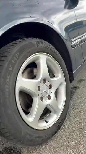 Der Mercedes-Benz C 270 CDI überzeugt misouveränem Auftritt und zuverlässiger Technik. 🖤🚘