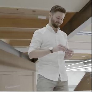 Der neue Jaguar F-TYPE – im Miniaturformat von Hot Wheels. Verfolgen Sie die Tour durch unser Jaguar Design Studio.​ Hier das ganze Video ansehen: youtu.be/huyt6GXm3n4 11,0 l/100 km | 252 g/km: (Kraftstoffverbrauch/CO2-Emissionen, jeweils kombiniert)*. Jaguar F-TYPE R AWD Coupé 5.0 Liter V8 Kompressor mit 423 kW (575 PS). *Weitere Informationen zum offiziellen Kraftstoffverbrauch und den offiziellen spezifischen CO2-Emissionen neuer Personenkraftwagen können dem „Leitfaden über den Kraftstoffver