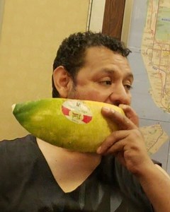 122K views · 936 reactions | Get into that Friday mood with these classic Subway Creatures moments from our video archive! Stay safe everyone! Note: All videos were filmed pre-quarantine. Submit your video to subwaycreatures.video for a chance to be featured!  | SubwayCreatures | Facebook