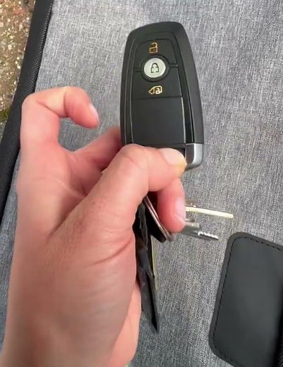 2024 Ford transit custom key! #carkeys #cartok #keycollector #ford #fordtransitcustom #fordtransit