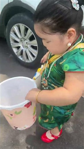 Adorable Baby's Artwork: A Colorful World by Crayon Shin-chan
