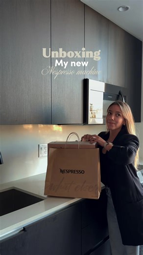 Amo Nespresso: Máquina de Café Divina