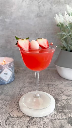 Strawberry Lychee Martini Such a great martini to switch up your every day favorite! Full recipe - https://styledbydaisies.com/strawberry-lychee-martini-recipe/ #martini #cocktails #cocktailrecipe | Styled By Daisies