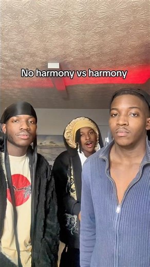 Harmony vs No harmony (Lay it down-Lloyd(cover):)