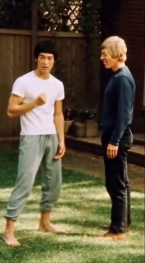 Bruce Lee Teaching The One Inch Punch