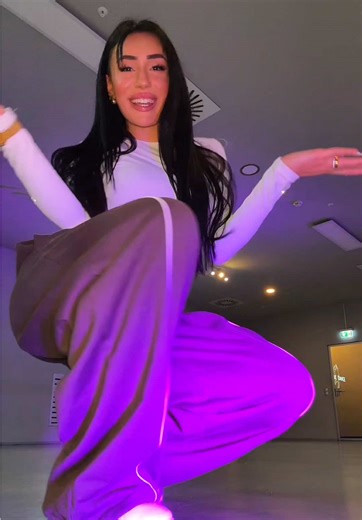 Dance Challenge: Where Are My Russians?