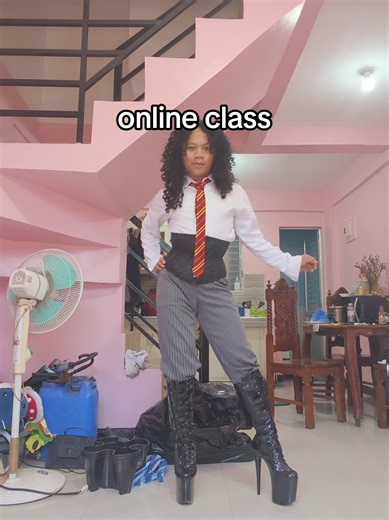 Sayang ready na umattackeee wkwkwk #fyp #fashion #dragrace #onlineclass #foryou