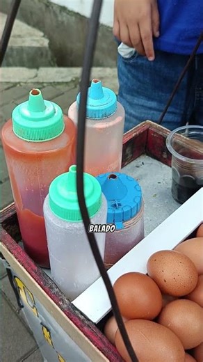 What Flavor of Egg Rolls Do You Like, Guys? Mama Ara Was Surprised That Little One Chose the Orig...