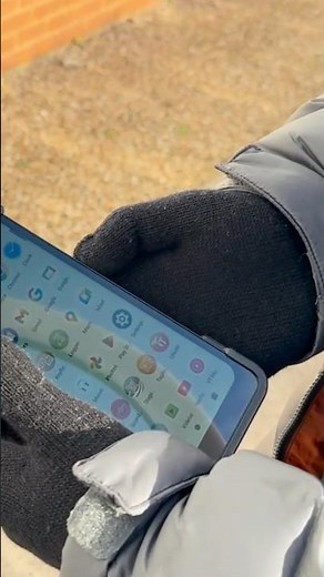 PA768 - Work Mobile Computer With Gloves Test