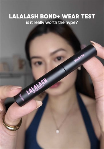 How to Properly Apply False Eyelashes using Lala Glue