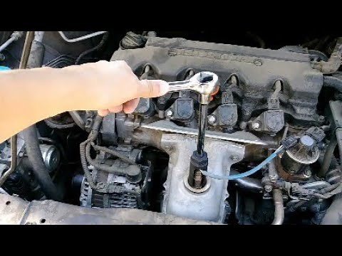 How to Replace Oxygen Sensor on 2012-2015 Honda Civic - upstream bank 1 sensor 1