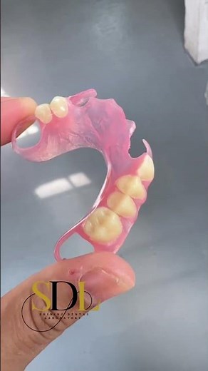 Valplast flexible denture #dentallab #valplast #dentures #laboratory more info +601133462064