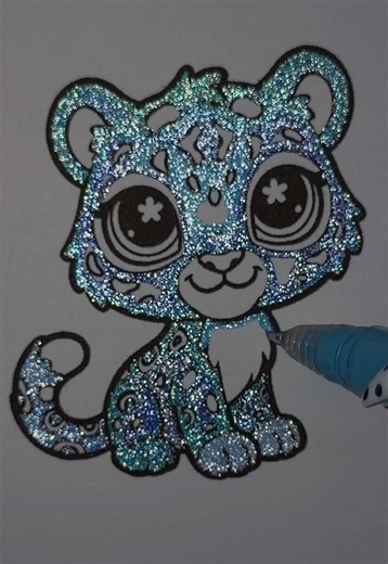 Turquoise-Blue Leopard Coloring with Glitter Pens