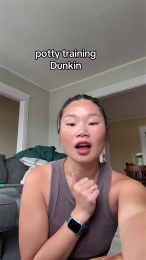 how potty training is going with Dunkin boy #vizsla #pottytraining #puppy