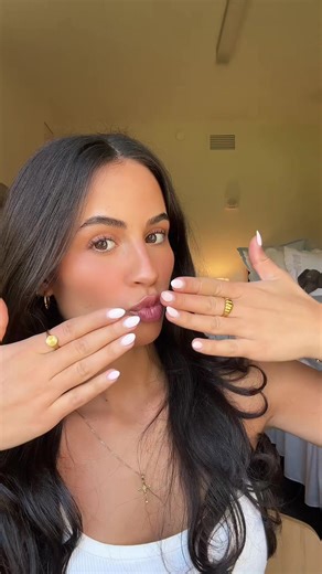 Light Makeup Routine for a Fresh Look