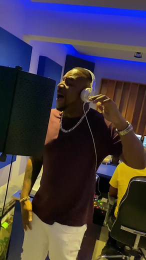 Parrandero Aldo Ranks: Vuelta al Estudio con Candela 🎶🔥