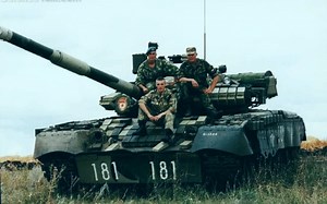 【合成器浪潮】SimpsonWave 1995，T-80bv＆T-80b