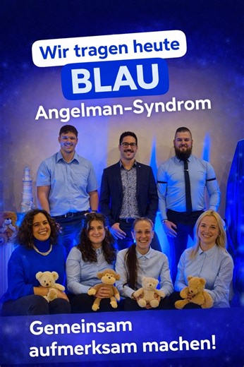 💙 Manche Geschichten sind leise und verdienen trotzdem Gehör. 🩵 Heute setzen wir ein blaues Zeichen für Kinder und Erwachsene mit dem Angelman- Syndrom. Das Angelman- Syndrom ist eine seltene genetische Erkrankung, die die Entwicklung, Kommunikation und Motorik der Betroffenen stark beeinträchtigt. Sie geht mit schweren geistigen und körperlichen Einschränkungen einher, häufig ist sie sogar mit Epilepsie und Schlafstörungen verbunden. Und der Unterstützungsbedarf für diese kleinen Angel sind s