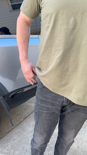 2.1K views · 16 reactions | Stop the noise, get a Key Wrap! #keys #keychain #caraccessories | Tale of Knives | Facebook