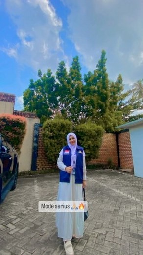 117 reactions · 113 comments | Umroh itu bukan ibadah nya orang kaya Allah tdk memanggil Yang Mampu Tetapi Allah memampukan Yang dipanggil 殺MasyaAllah yuk selagi fisik masih kuat kita sisihkan rezeki kita untuk berangkat Umroh brsama Annida Wisata﫶﫶 #Annidawisata #baitullah #umrohyuk | Monica Nica | Facebook