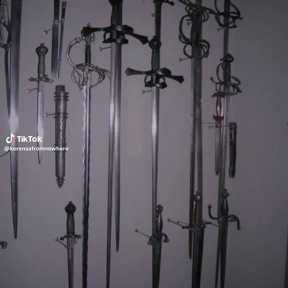 Exploring the Gothic Era: Aesthetic Trends and Influences