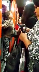 441K views · 1.4K reactions | Una de las principales causas del retraso en el Metrocdmx es la afectación al libre cierre de puertas y en esta ocasión #LadySíQuepo nos muestra como se hace | IZQMX | Facebook