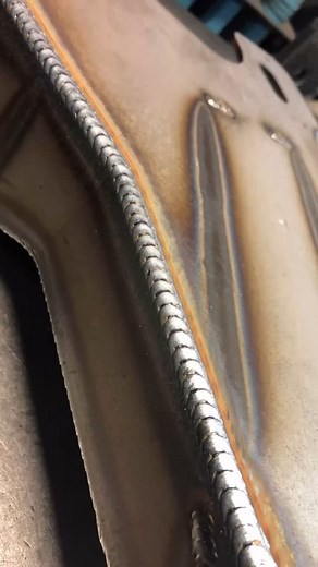 Throw back to some radius arm heaters 🔥 . . . . #MigMasterMike #carlisuspension #cjcoffroad #weldporn #welding #weld #mig #migweld #migwelding | Michael DiLuccia