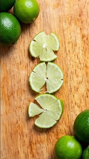 Lemon Cutting Hack 🍋 | Fast & Satisfying Lemon Slices #Shorts
