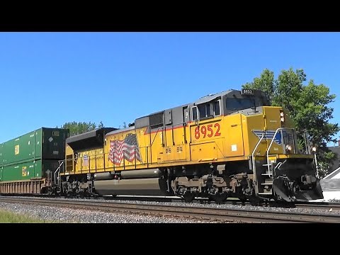 UP 8952- Stack Train w/ Mid DPU's, Grand Mound, IA