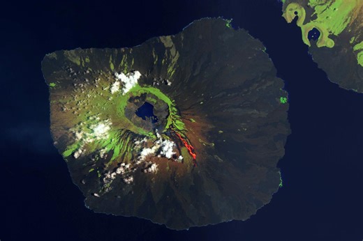 Fiery Secrets Unearthed in Fernandina’s Latest Eruption
