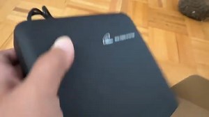 Buy and keep all Honey Bee Music DTS & Hi-Fi audio CD songs. The CD player upgrade gives you back that choice, allowing you to enjoy your music on the move via disc in newer vehicles without a CD deck. Simply plug the CD player into the vehicle’s USB port and control it as you would a USB media device. Installation takes minutes, and the included bracket ensures that the product can be secured firmly in any suitable location inside the vehicle. Note: Compatible with head units running on Android