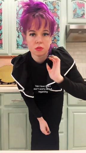 Regain? Couldn’t be me. 🤷♀️ I don’t fear regain because I don’t live in a cycle that invites it. My diet isn’t built on protein bars and shakes that send my blood sugar on a rollercoaster. I don’t rely on ultra-processed junk disguised as “healthy” just because it says high in protein on the label. And fast food? That ship sailed a long time ago. 🚢✌️ I built a lifestyle that supports my goals, not fights against them. Whole Foods, balanced meals, and habits that don’t make me question whether 