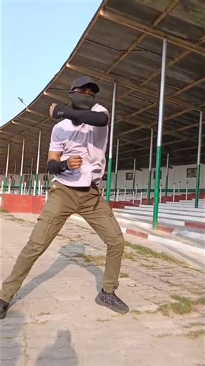 fast punch practice #shorts #fast #punch #mma