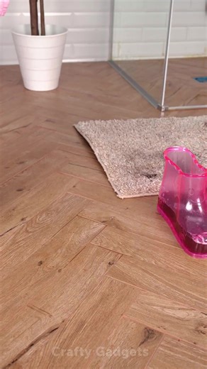 A gadget that improves your beauty routine! #gadgets #beauty #facial | Crafty Gadgets