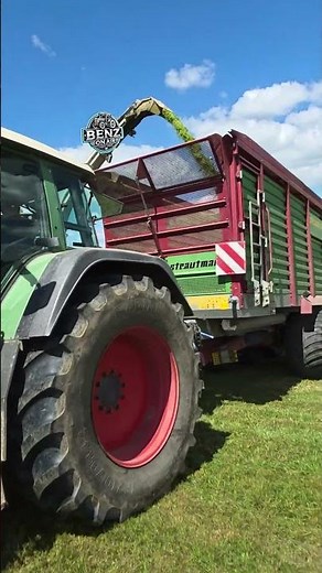 Fendt 926 with Jaguar v12💪🌞