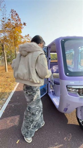 Advanced battery technology, bubushine electric tricycle offers better performance.