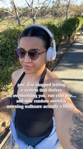 recovering therapist from burnout, same case load, MORE time to take care of me. the switch from community to private was a necessity and something that used to intimidate me so bad. #privatepractice #CMH #therapist #amft #fyp