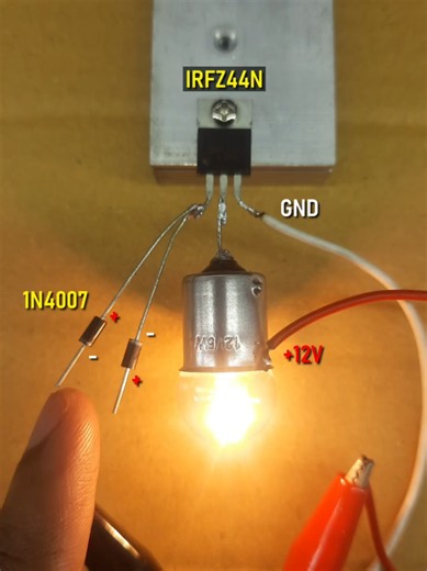 Simple MOSFET Touch Switch Demo #electrician #trending #electrical #DIYCooler