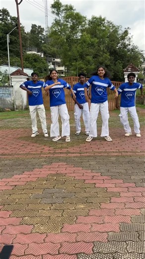 𝑺𝒓𝒊𝒔𝒉𝒕𝒊 𝑫𝒂𝒏𝒄𝒆 𝑨𝒄𝒂𝒅𝒆𝒎𝒚 on Instagram: "🤍💙…. #fypシ . . . . #dance #trending #tamilsong #tamilponnu #trendingnow #explorepage #tamilwedding #trendingreel #dancechallenge #viral #oldsong #instagood #dancelife #trendingsongs #fyp"