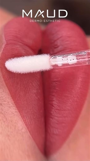 La technique CANDYLIPS est une marque déposée et inventée par notre fondatrice @maudravier Assurez vous de faire réaliser votre maquillage permanent par une technicienne expérimentée et formée par nos académies @maudacademy #maquillagepermanent #maudravier #candylips #mauddermoesthetic #beauténaturelle #lèvresparfaites | MAUD PARIS Maquillage Permanent