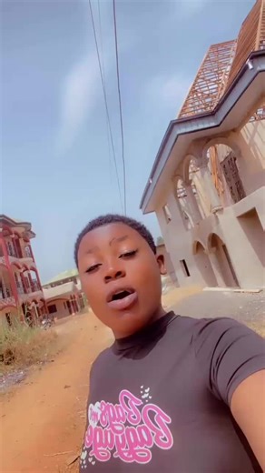 Baddest girl 🫶🏼💕 (@chiromadota0)’s video of alexa demie girl like me